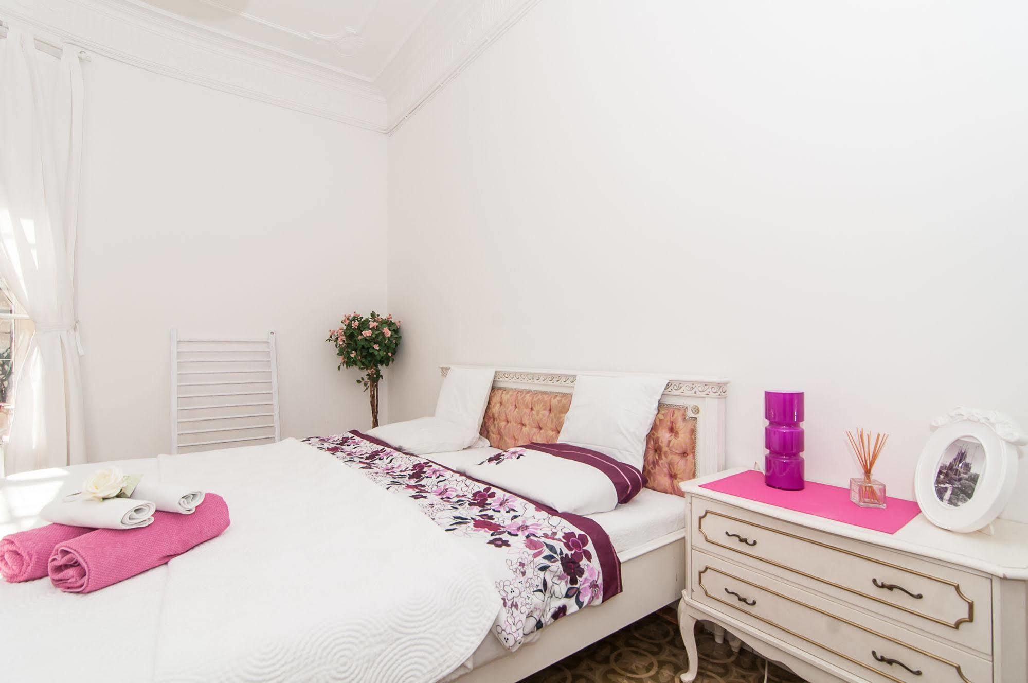 Casa Trianon Nocleg ze śniadaniem Barcelona